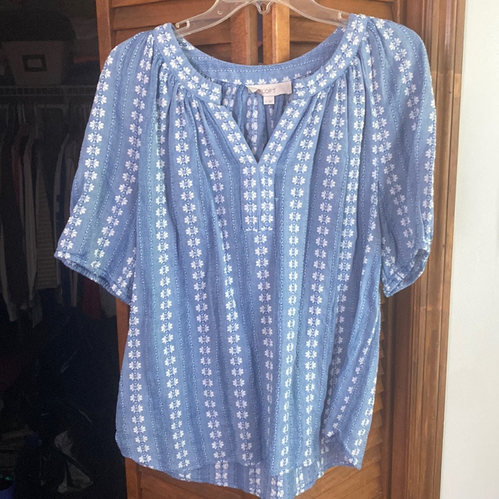 Chambray, white floral top